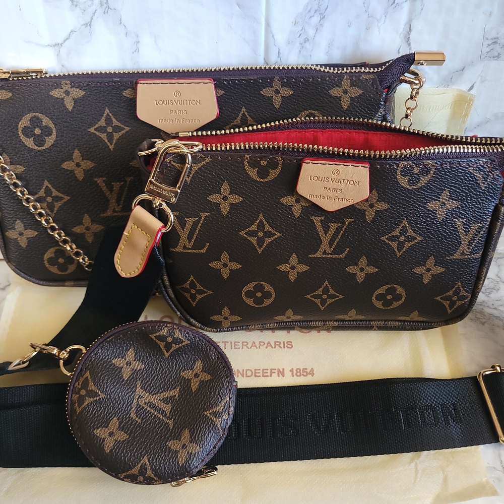 Monogram Crossbody Set - Picture 3 of 5